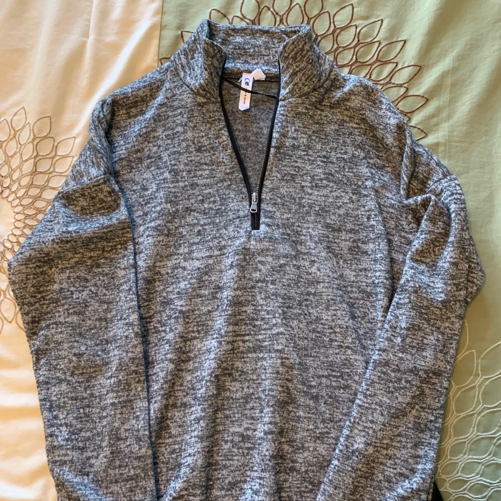 Quarter Zip